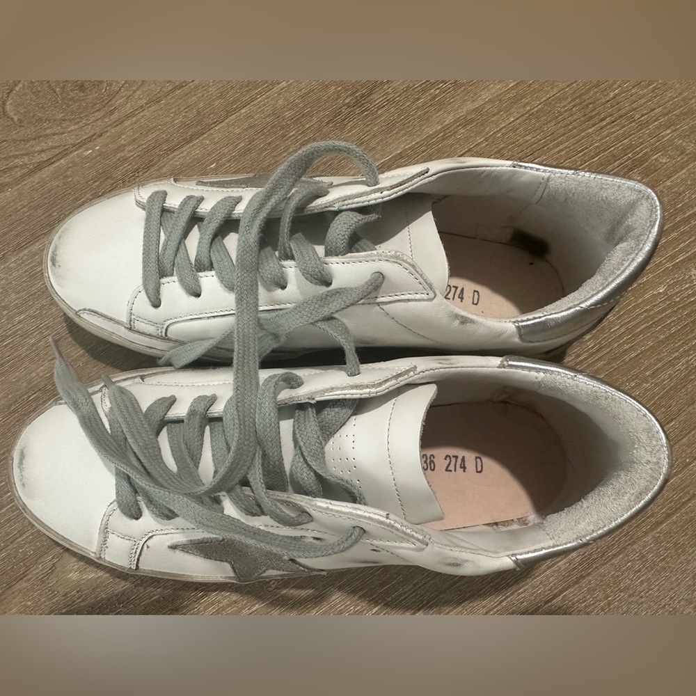 Golden Goose
Superstar Mixed Leather Sneakers - Picture 7 of 16